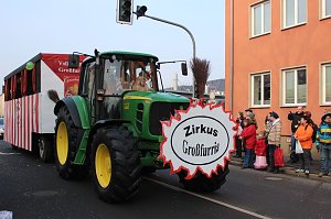 Närrinnen und Narren zogen durch Sondershausen (2)