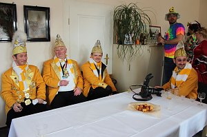 Party auf Markt und im Rathaus (2)