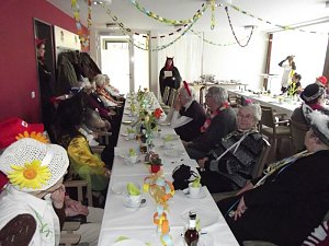 WB 4 feierte kr&auml;ftig Fasching