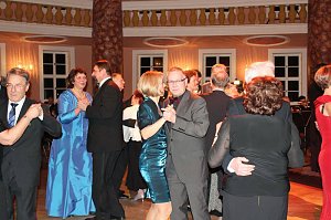 nnz/kn: Ballgefl&uuml;ster mit Premiere