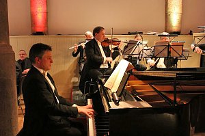 nnz/kn: Ballgefl&uuml;ster mit Premiere