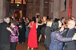 nnz/kn: Ballgefl&uuml;ster mit Premiere