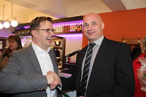 Caf&eacute; Pille und 10 Wohnungen