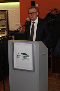 Caf&eacute; Pille und 10 Wohnungen