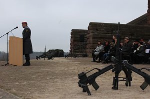 Es war eine wundersch&ouml;ne Zeit - Kommando&uuml;bergabe am Kyffh&auml;user