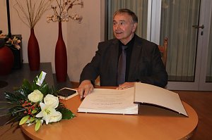 Ehrenmedaille in Gold verliehen
