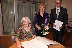 Ehrenmedaille in Gold verliehen