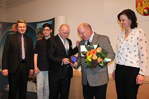 Ehrenmedaille in Gold verliehen