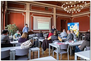 Initiativen zur Vermeidung von vorzeitigen Lehrabbr&uuml;chen