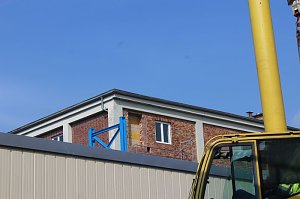 Neue Seilfahrtsbr&uuml;cke wird montiert
