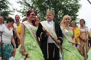 Laubk&ouml;nig gekr&ouml;nt