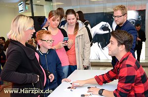 Luca Hänni in der Marktpassage
