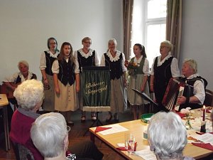 WB 4 feiert z&uuml;nftiges Herbstfest