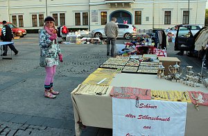 Warm angezogen zum Tr&ouml;delmarkt