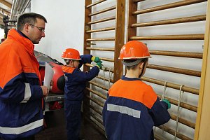 Leistungsabzeichen der Th&uuml;ringer Jugendfeuerwehr abgelegt
