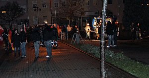 Demonstration und Gegendemonstration (1)