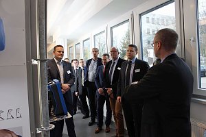 Wirtschaftsminister zum Unternehmerfr&uuml;hst&uuml;ck bei Sonlux