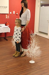 Glitzernde Premiere einer M&auml;rchenstunde