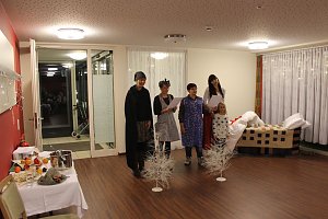 Glitzernde Premiere einer M&auml;rchenstunde