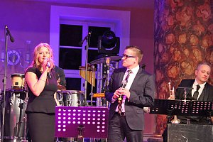 Mit tollem Swing in die Weihnachtszeit