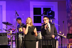 Mit tollem Swing in die Weihnachtszeit