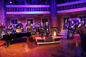 Mit tollem Swing in die Weihnachtszeit