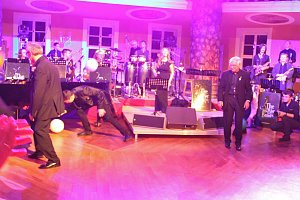 Mit tollem Swing in die Weihnachtszeit