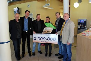 2 Millionste Besucher in der Kyffh&auml;user-Therme begr&uuml;&szlig;t!