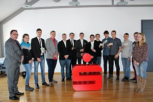 Spannendes Finale beim Planspiel B&ouml;rse 2015