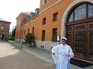 Kost&uuml;mf&uuml;hrung durch Sondershausen