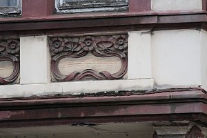Sanieren, abrei&szlig;en oder einst&uuml;rzen lassen?
