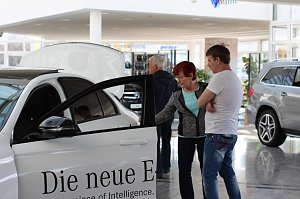 In einigen Autoh&auml;usern der Peter-Gruppe ging es heute um die Zukunft auf vier R&auml;dern