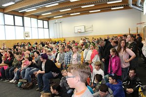 Ein gro&szlig;artiges Schulfest