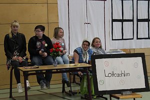 Ein gro&szlig;artiges Schulfest