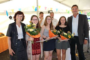 "Wir bauen Br&uuml;cken"