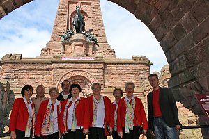 Klingender Wanderweg übergeben