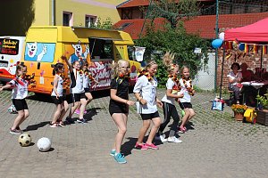 Mit Fu&szlig;ball in die Ferien gestartet