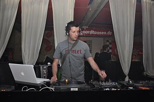 Musik und Handys in der Webe