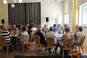 Über Ostrenten diskutiert