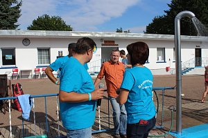 24-Stundenschwimmen gestartet