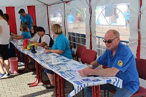 24-Stundenschwimmen gestartet