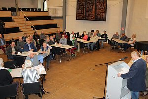 Statt Altersarmut � Rente rauf!