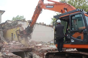 Offizieller Start Abriss Franzbergschule