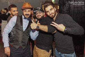 Wir bekennen Farbe! - so hieß das Motto der Nacht vom Samstag zu Sonntag im Nordhäuser Jugendclubhaus. Auf die Gäste wartete nicht nur jede Menge Licht, sondern auch jede Menge toller Musik. Wir haben wieder die Galerie für Sie zusammengestellt.