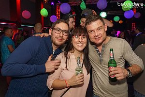 Wir bekennen Farbe! - so hieß das Motto der Nacht vom Samstag zu Sonntag im Nordhäuser Jugendclubhaus. Auf die Gäste wartete nicht nur jede Menge Licht, sondern auch jede Menge toller Musik. Wir haben wieder die Galerie für Sie zusammengestellt.