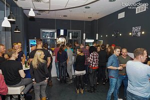 Wir bekennen Farbe! - so hieß das Motto der Nacht vom Samstag zu Sonntag im Nordhäuser Jugendclubhaus. Auf die Gäste wartete nicht nur jede Menge Licht, sondern auch jede Menge toller Musik. Wir haben wieder die Galerie für Sie zusammengestellt.