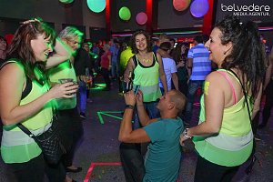 Wir bekennen Farbe! - so hieß das Motto der Nacht vom Samstag zu Sonntag im Nordhäuser Jugendclubhaus. Auf die Gäste wartete nicht nur jede Menge Licht, sondern auch jede Menge toller Musik. Wir haben wieder die Galerie für Sie zusammengestellt.