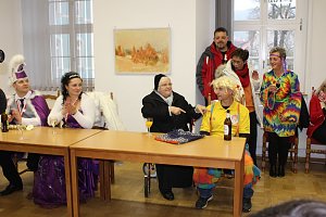 Im Handstreich B&uuml;rgermeistersitz erobert