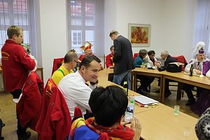Im Handstreich B&uuml;rgermeistersitz erobert