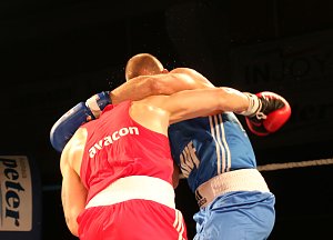 Grandiose Boxnacht in Nordhausen